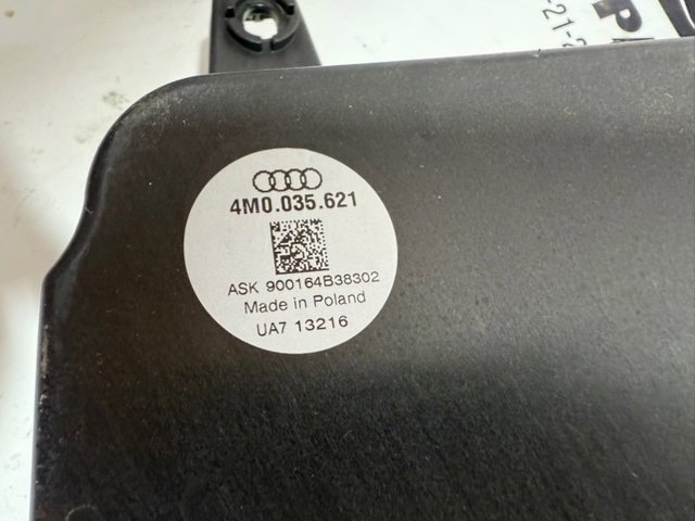 4M0035621 VAG купить в Павлоград