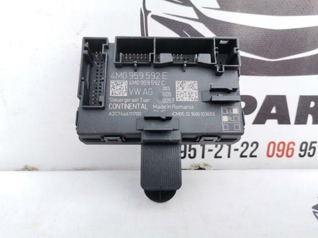 Блок комфорта передней двери 4M0959592E VAG