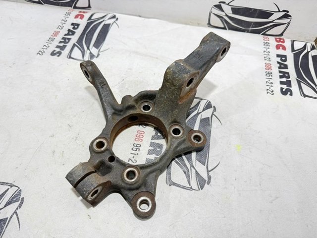 Цапфа поворотная левая 51715D9000 HYUNDAI