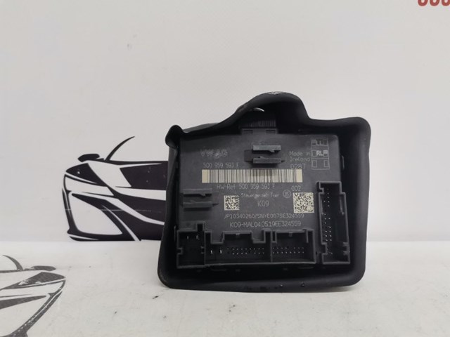 Блок комфорта передней двери 5Q0959593F VAG