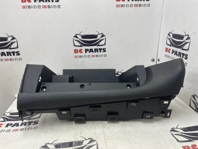 NISSAN 681096FL0A в наличии Украина