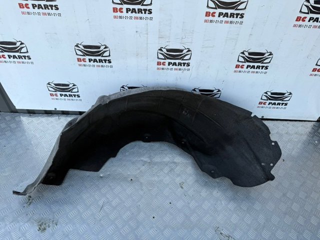 767481CA0A Nissan/Infiniti Подкрылок крыла заднего правый