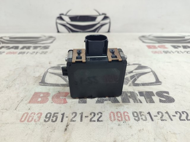 Датчик контроля мертвой зоны, задний 80A907566B VAG