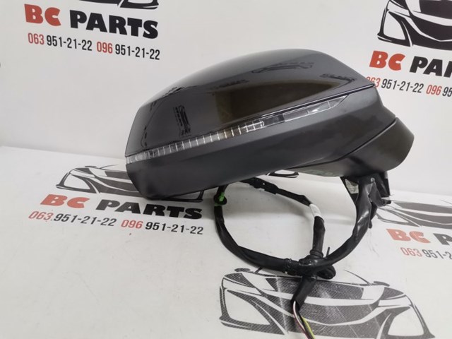 Наружное зеркало правое 80B857410B VAG