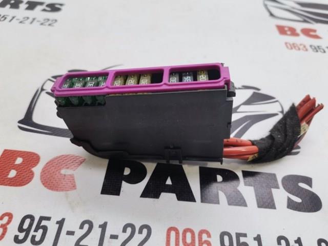 Монжатный блок реле 8K0941824D VAG