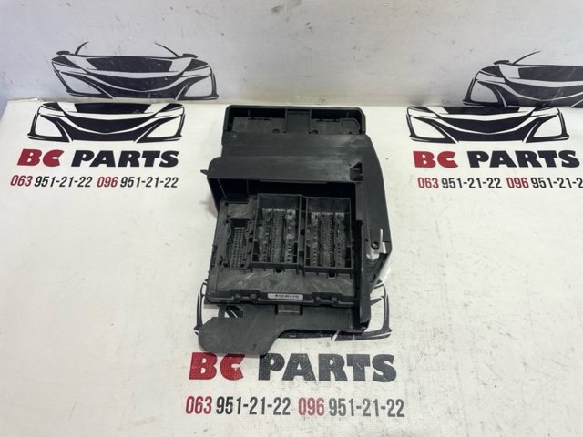 Блок управления комфортом 8W0907063AG VAG