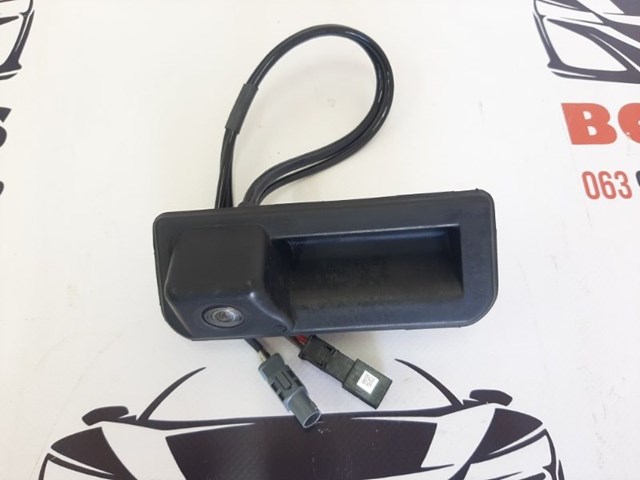 Камера системы обеспечения видимости 8W8827566D VAG