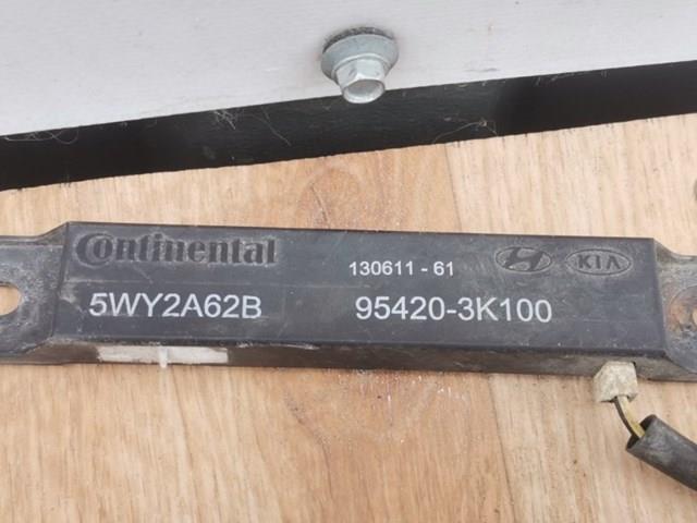Антенна на крышу 954203K100 HYUNDAI