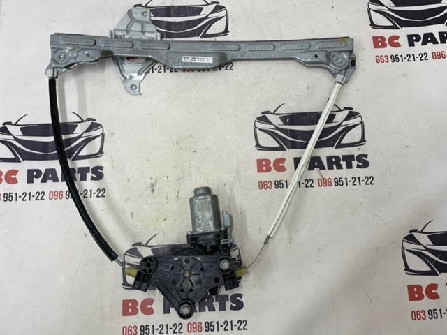 Стеклоподъемник передней левой двери Citroen C-Elysee