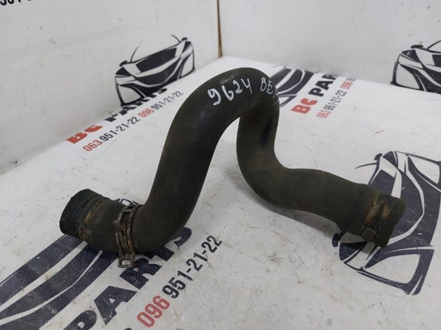 Патрубок системы охлаждения 9674896580 PEUGEOT