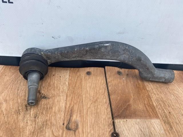 NISSAN D86406RR1A Рулевой наконечник в наличии Ирпень