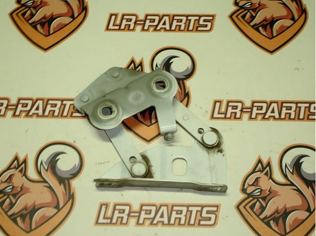 Завеса капота правая 3H4216800AA LAND ROVER