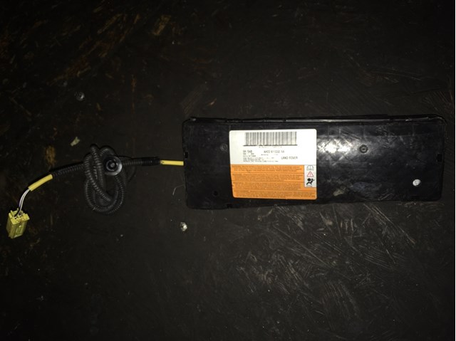 Подушка Айрбег спинки сидения правого AH22611D32AA LAND ROVER