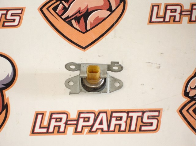 Датчик продольного ускорения LR012896 LAND ROVER
