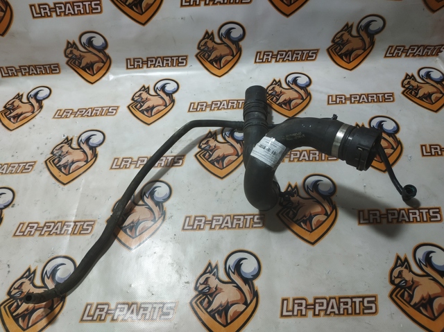 LR029140 LAND ROVER Шланг (патрубок) радиатора охлаждения верхний купить в Ужгород