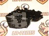 Замок задней левой двери LR048263 LAND ROVER