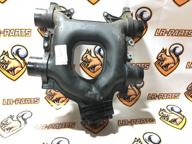 Коллектор впускной LR048505 LAND ROVER