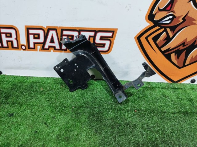 LR048696 LAND ROVER купить в Хмельницкий