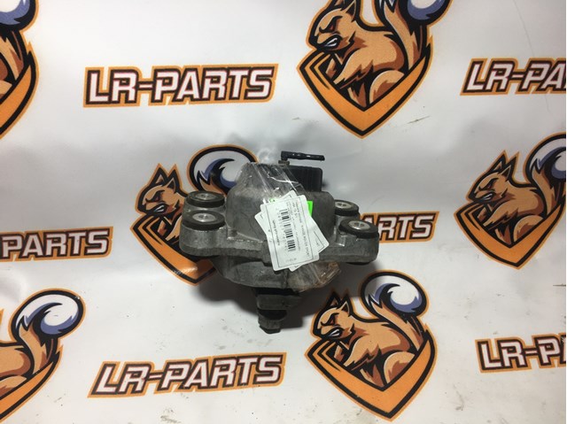 Левая опора двигателя LR051516 LAND ROVER