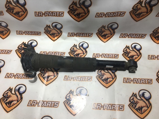 Цилиндр подвески LR061355 LAND ROVER