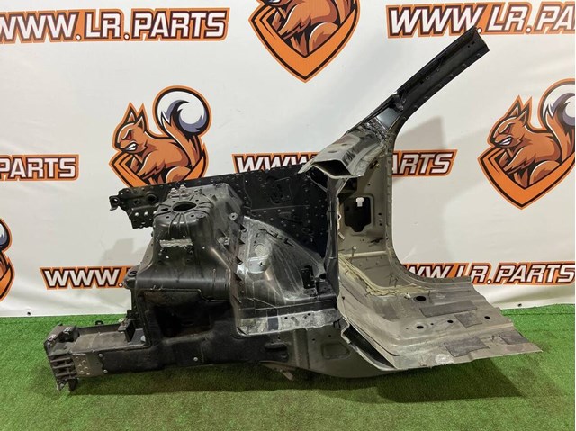 Лонжерон передний правый LR061805 LAND ROVER