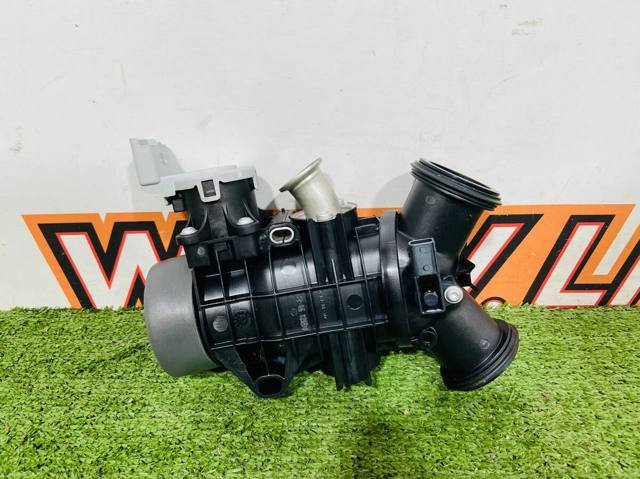 Заслонка воздушная LR061957 LAND ROVER