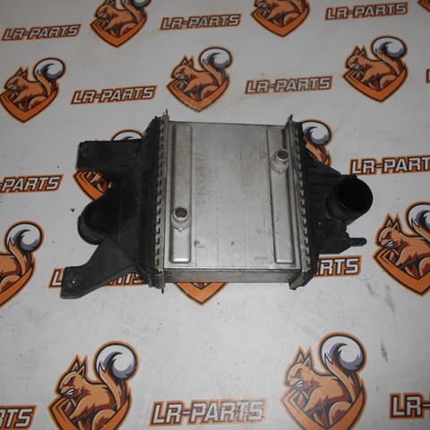 Система охлаждения наддувочного воздуха LR062405 LAND ROVER
