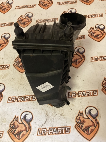 LR062607 LAND ROVER Корпус воздушного фильтра левый купить в Полтава
