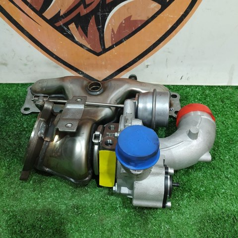 Турбонаддув LR068110 LAND ROVER