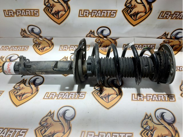 Амортизатор передней подвески левой LR070934 LAND ROVER