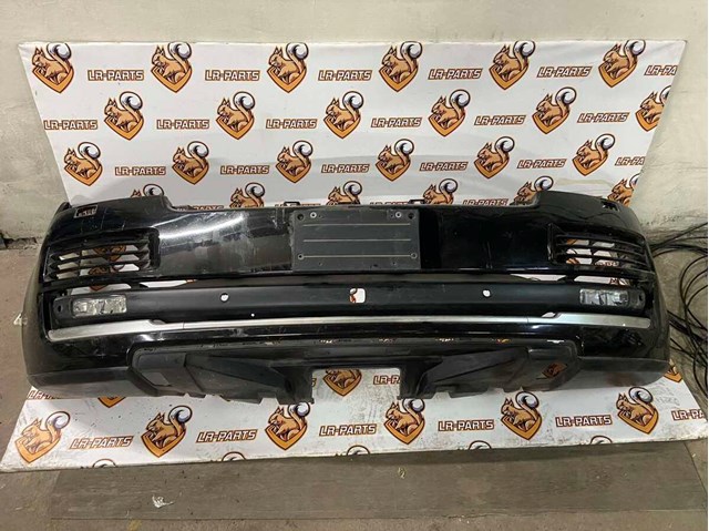 Бампер на авто LR071951 LAND ROVER
