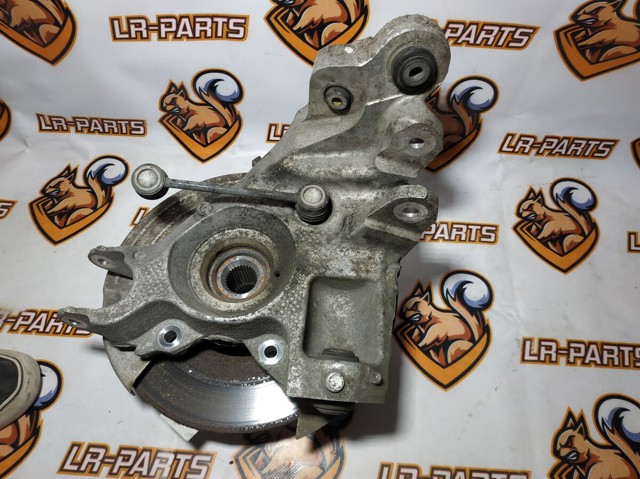 Цапфа поворотного кулака LR076286 LAND ROVER