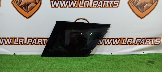 Стекло кузова/багажного отсека, правое LR077626 LAND ROVER
