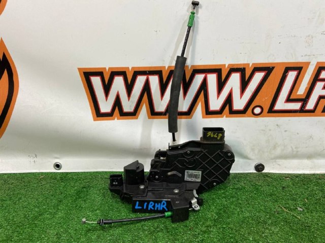 Замок задней правой двери  LR077828 LAND ROVER