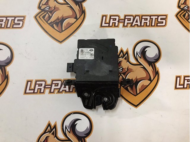 Замок стекла задней 3/5-й двери (ляды) LR085285 LAND ROVER