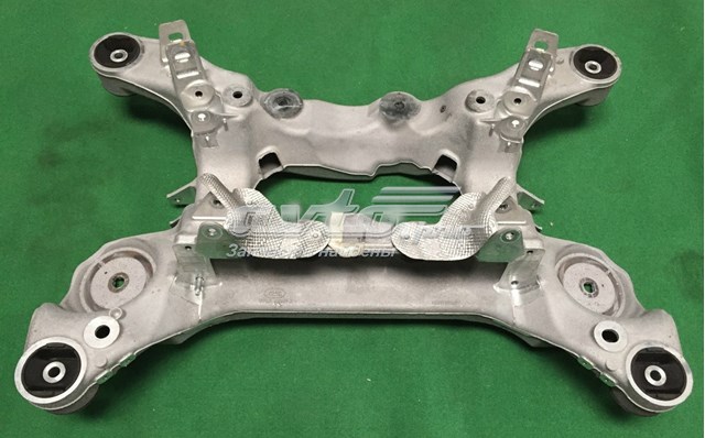 LR086154 LAND ROVER Подрамник задний купить в Черкассы
