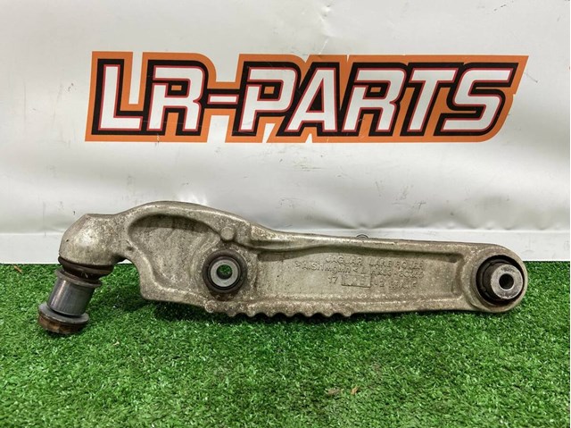 Рычаг передней подвески нижний левый LR090504 LAND ROVER