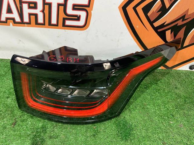 Задняя правая фара LR099773 LAND ROVER