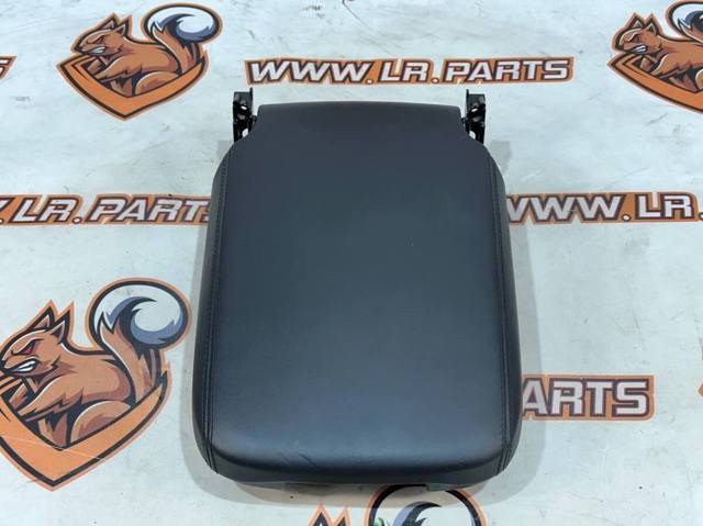 Подлокотник заднего сидения LR100331 LAND ROVER