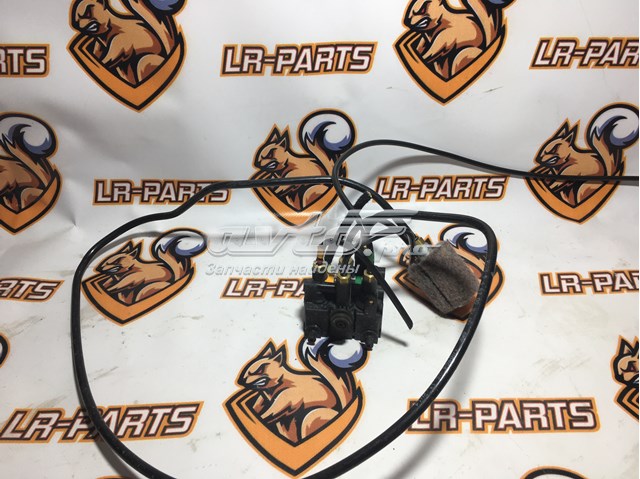 LR113342 LAND ROVER Блок клапанов регулируемой подвески задний купить в Ужгород