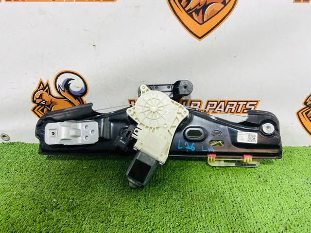 Стеклоподъемник левой задней двери LR114598 LAND ROVER