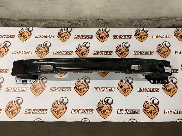 Шина бампера заднего LR137462 LAND ROVER