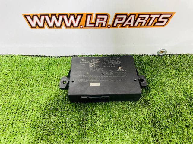 LR170911 Land Rover