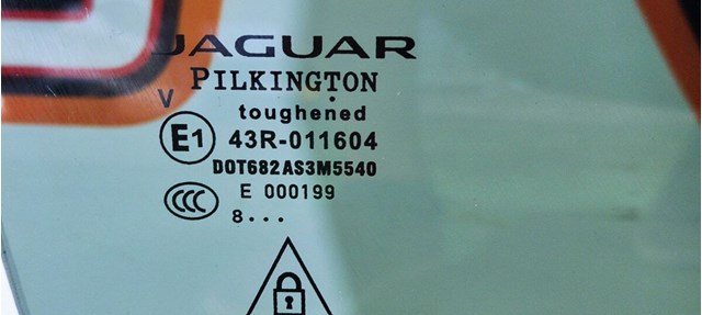JAGUAR T4A1199 Стекло двери задней правой в наличии Чернигов