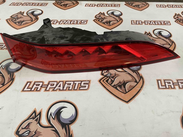 Фонарь задний правый, внешний T4A8138 JAGUAR
