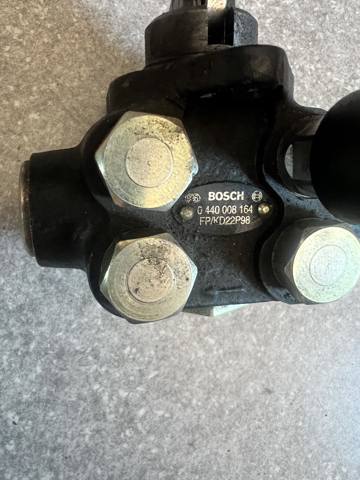 BOSCH 0440008164 Топливный насос механический в наличии Харьков