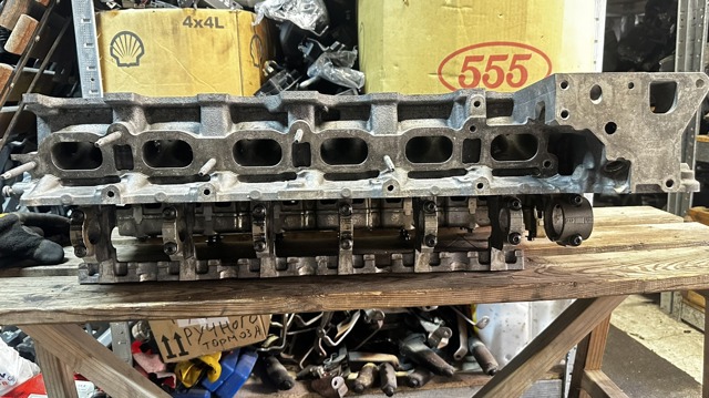 Головка блока цилиндров 11127624429 BMW