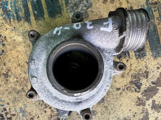 11517597715 BMW Помпа купить в Павлоград