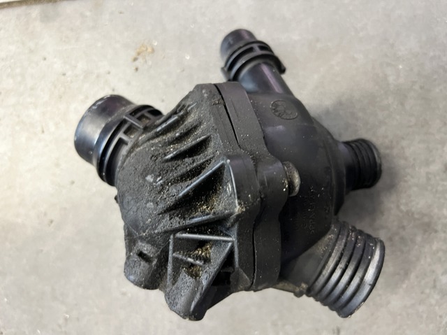 BMW 11537549476 Термостат в наличии Хмельницкий