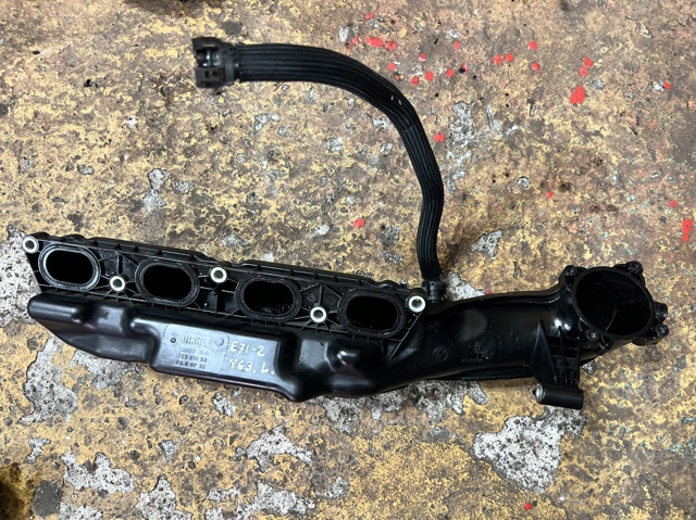Коллектор впускной, левый 11617555666 BMW